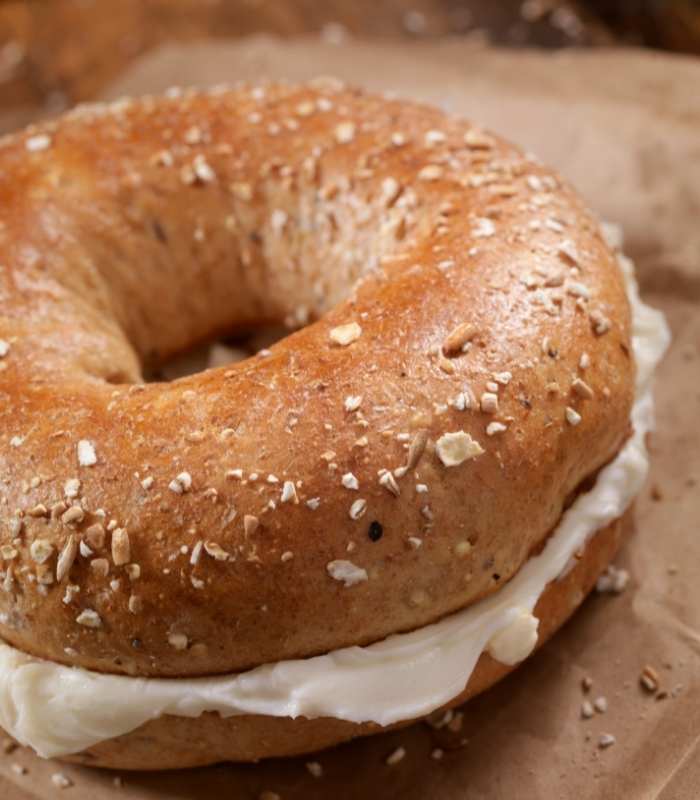 Large Bagel with Cream Cheese