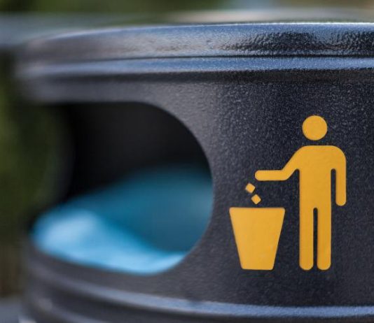 Best Trash Can For Odor Control